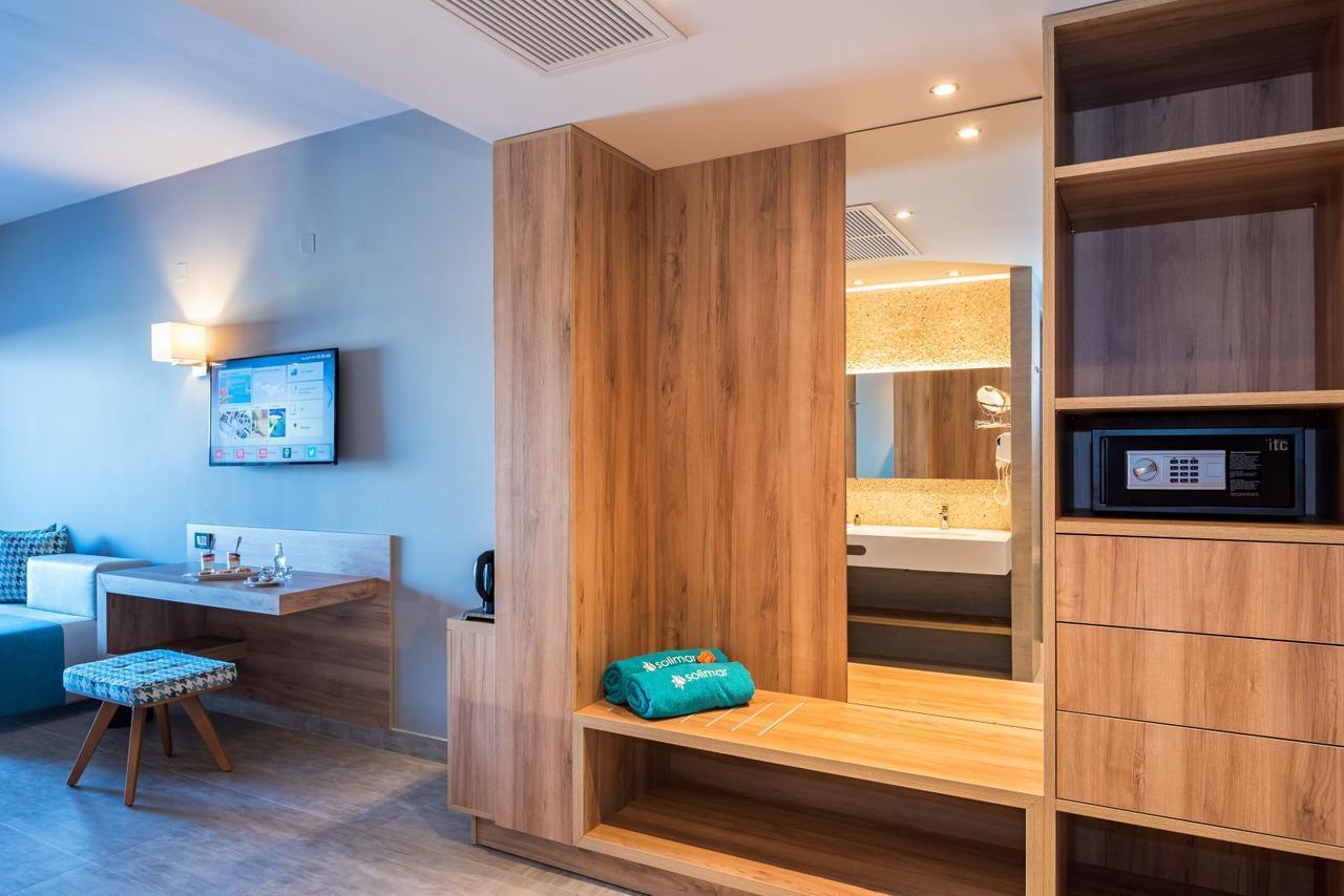 Solimar Aquamarine Resort Gerani  エクステリア 写真